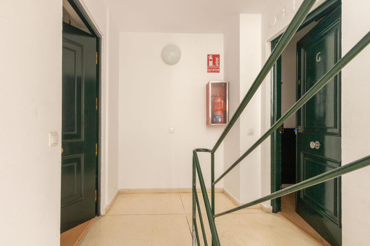 Colours Apartment And Garage Historical Center 4 Pax Севілья Екстер'єр фото
